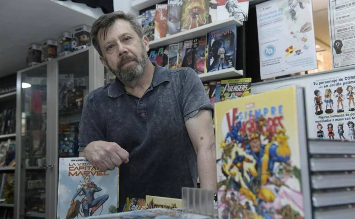 Carlos Pacheco en La Parada de los Cómics, en Valladolid. 