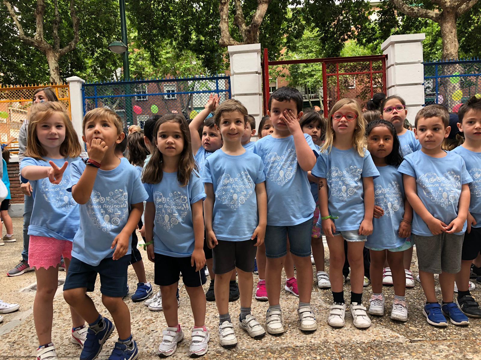 Fotos: Fiestas y II Marcha Solidaria del Colegio Sagrado Corazón-La Anunciata de Valladolid
