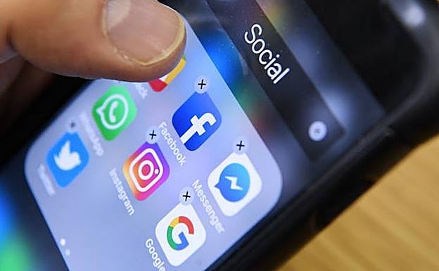 Redes sociales en un 'Smart Phone'.