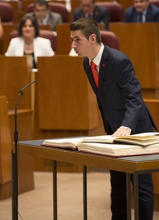 Fotos: Toma de posesión de los nuevos procuradores de las Cortes de Castilla y León