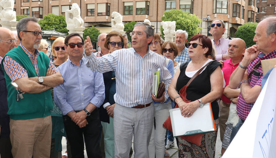 Fotos: Los alumnos de la Universidad Millán Santos protestan por los recortes
