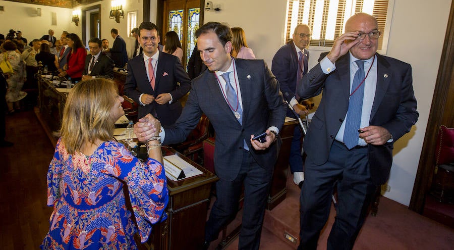 Conrado Íscar toma posesión como presidente de la Diputación de Valladolid. 