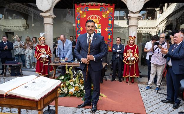 Carlos García, del PP, elegido presidente de la Diputación de Ávila por mayoría simple