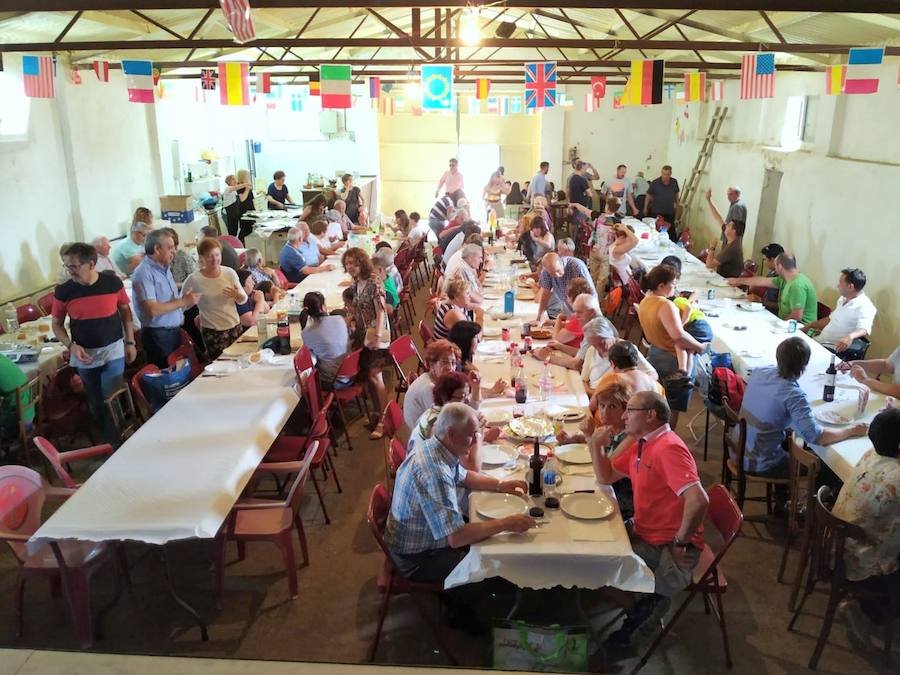 Fotos: Comida popular en Hérmedes de Cerrato