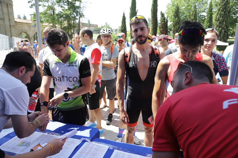 Fotos: Recogida dorsales del Campeonato de España de Triatlón en Salamanca