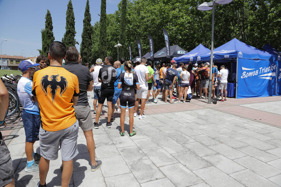 Fotos: Recogida dorsales del Campeonato de España de Triatlón en Salamanca