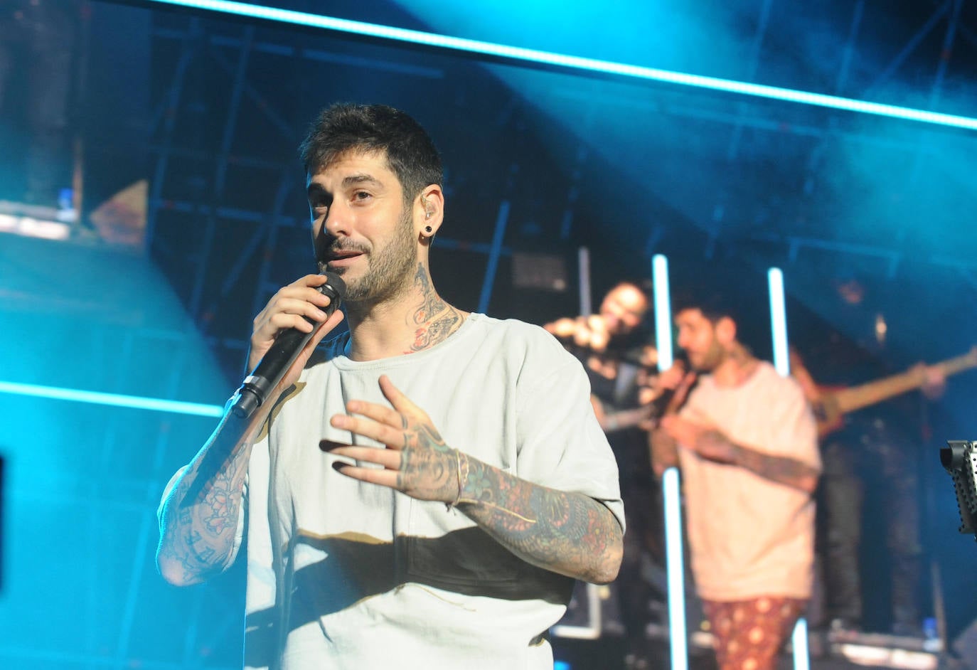 Fotos: Melendi no defauda en Simancas