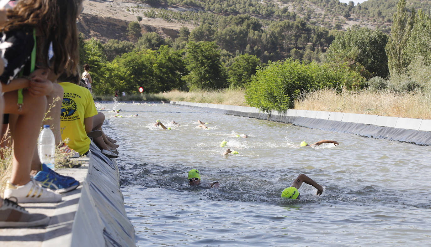 Fotos: Triatlón en Dueñas