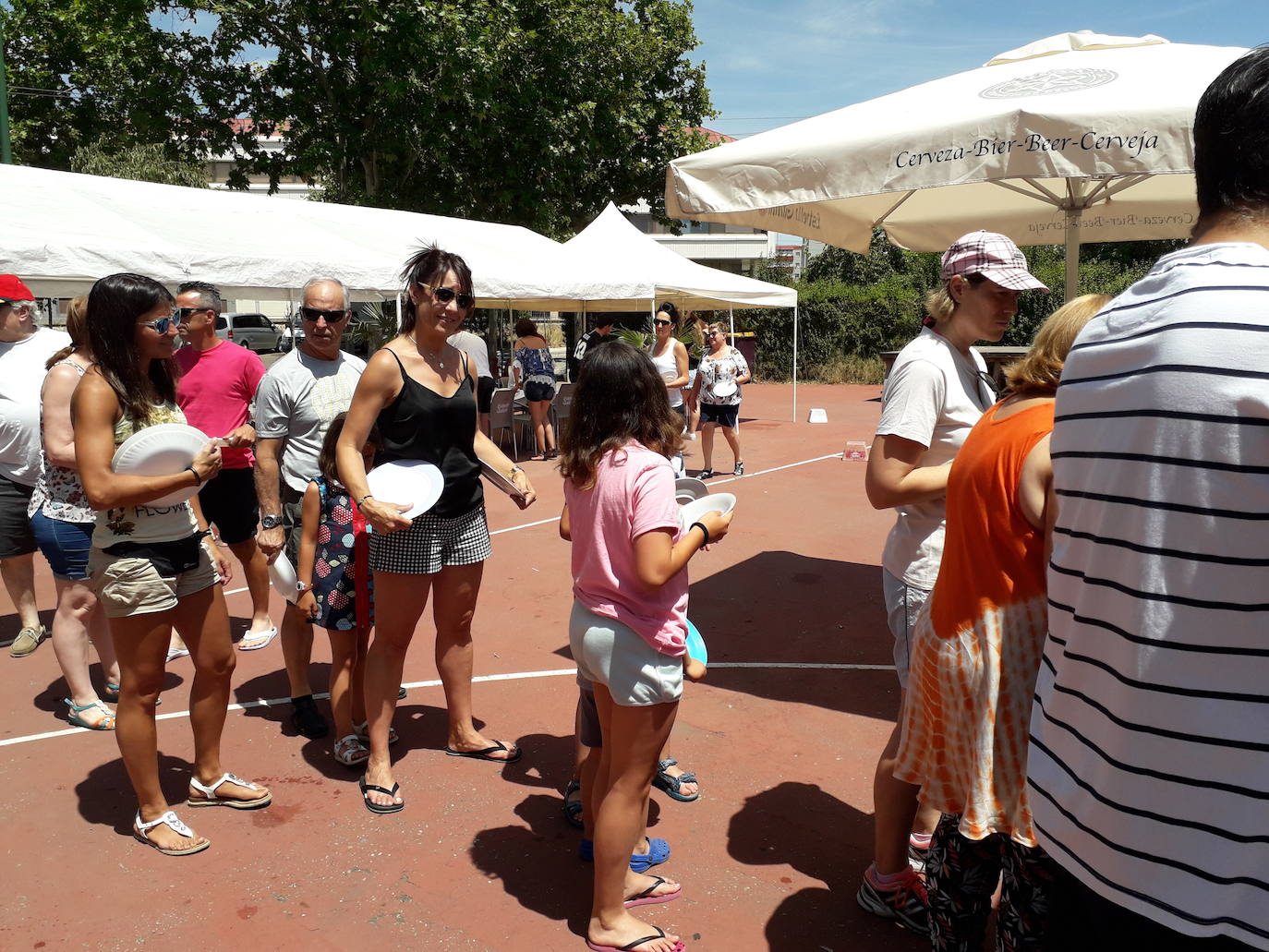 Fotos: Fiestas de la Asociación de Vecinos San Gil 2019