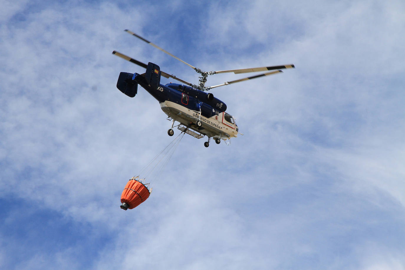 Fotos: Incendio en Trescasas (y 2)