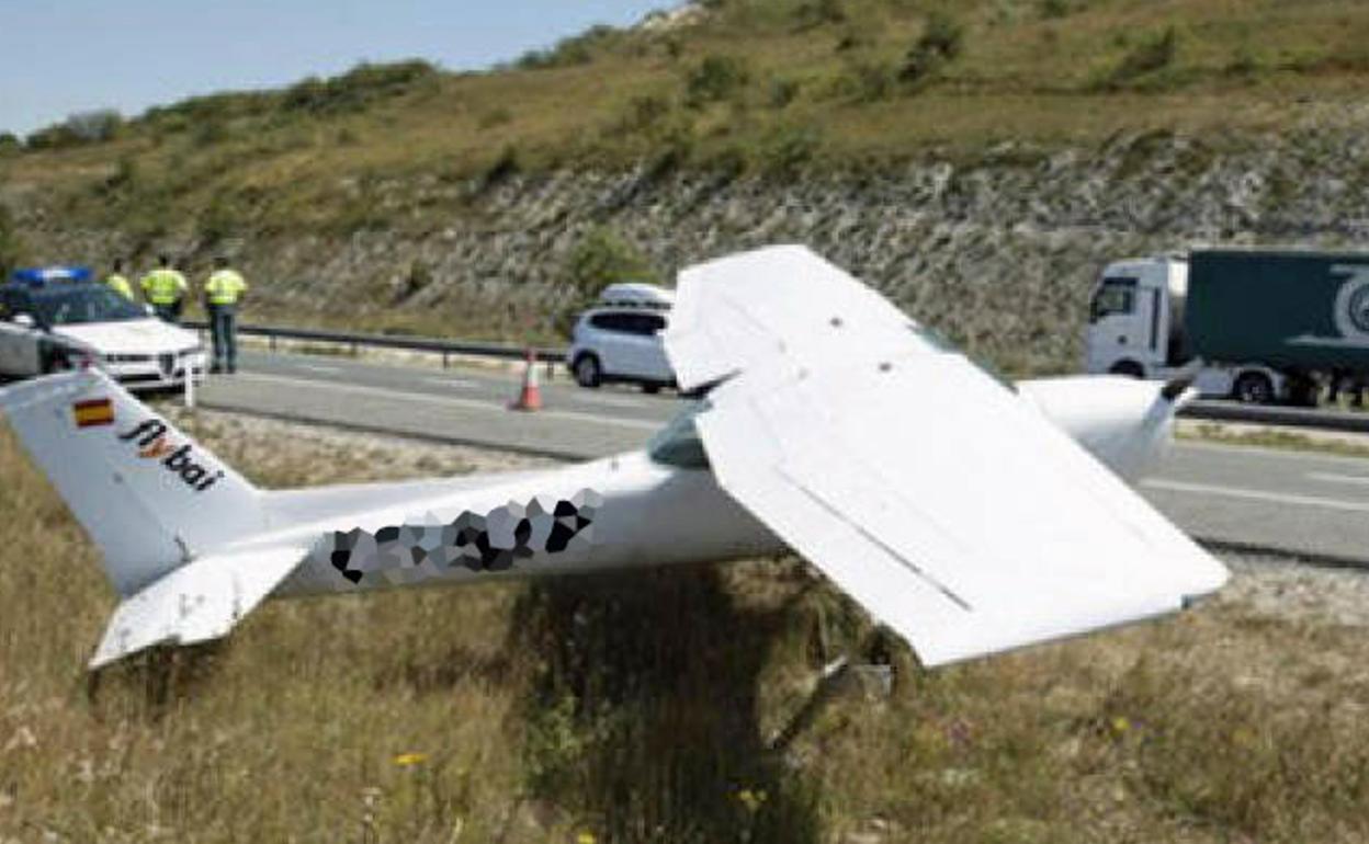 Imagen de archivo de una avioneta que sufrió un accidente en Burgos