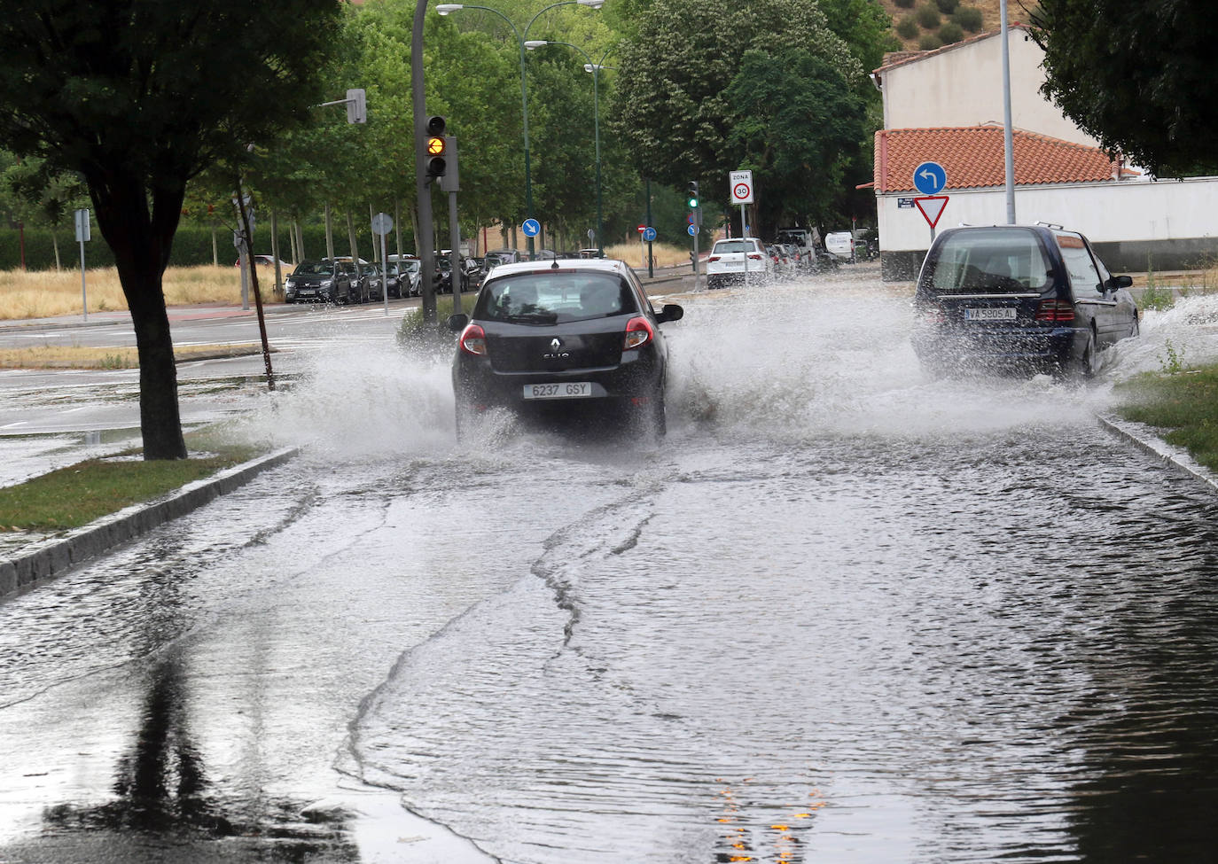 Fotos: Fuertes lluvias este sábado en Valladolid