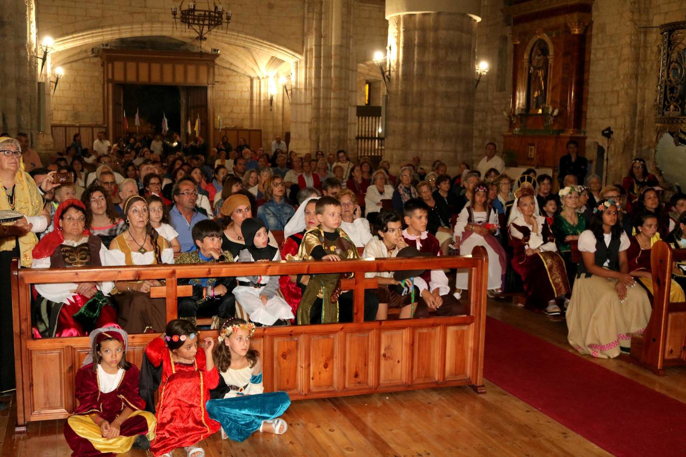 Fotos: Escenificación del Cortejo Fúnebre de la Reina Juana I de Castilla en Torquemada