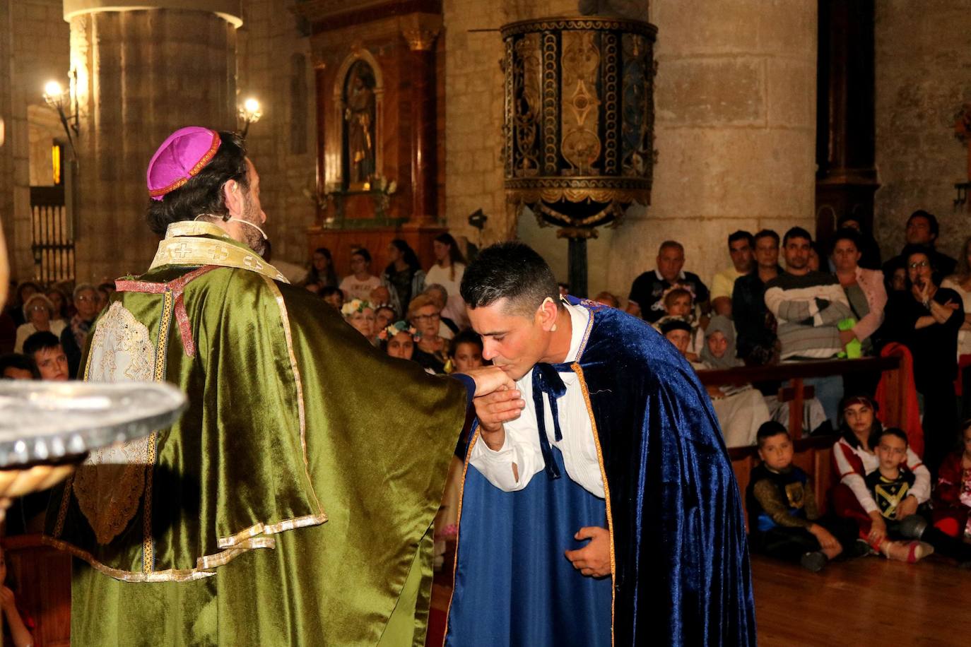 Fotos: Escenificación del Cortejo Fúnebre de la Reina Juana I de Castilla en Torquemada