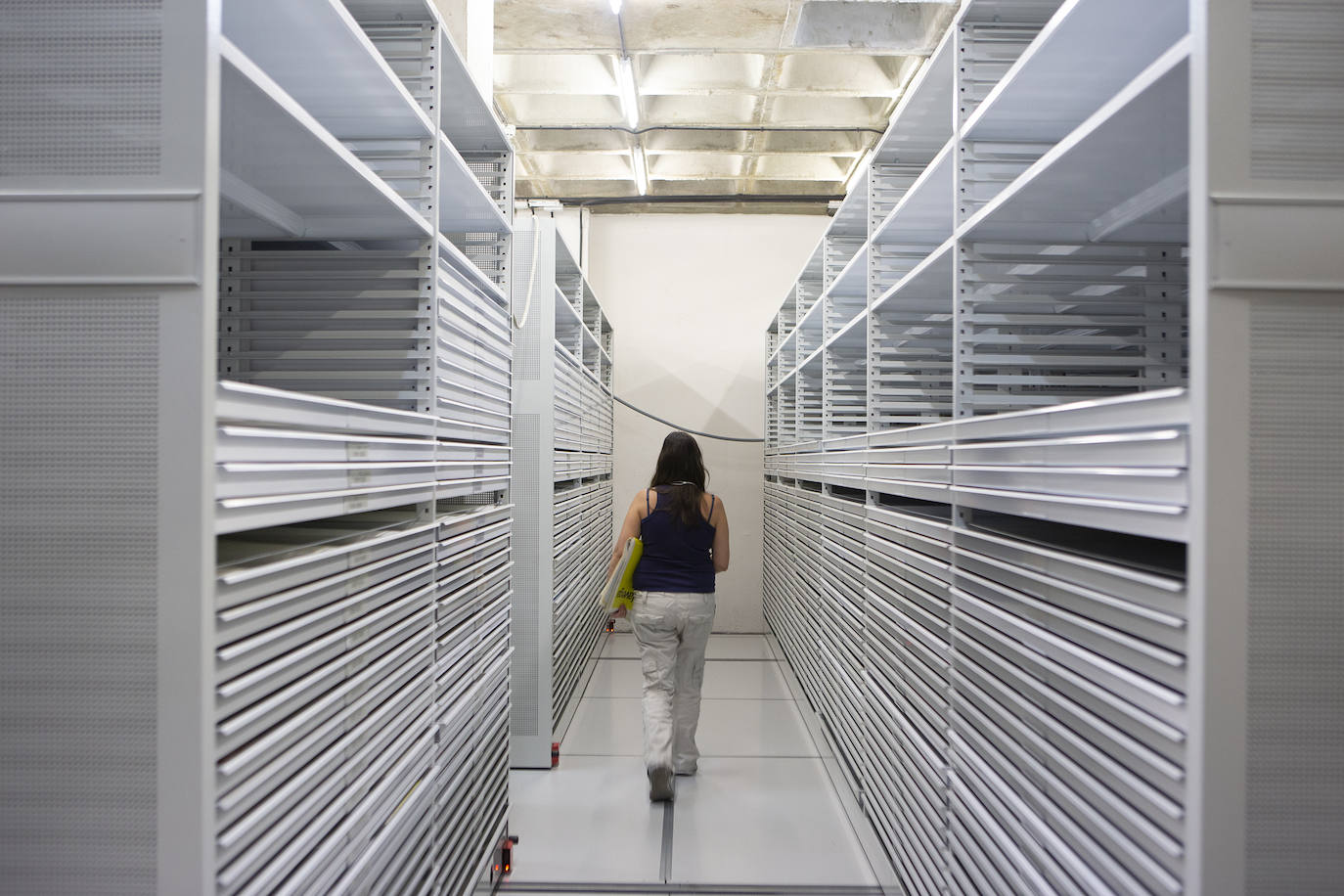 Es la desconocida segunda sede de la Biblioteca Nacional de España (BNE), pues la primera, ubicada en un palacio neoclásico del Paseo de Recoletos de la capital