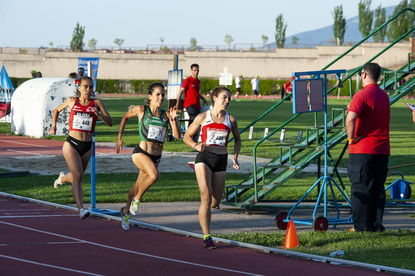 Fotos: Segovia acoge el campeonato autónomico de atletismo