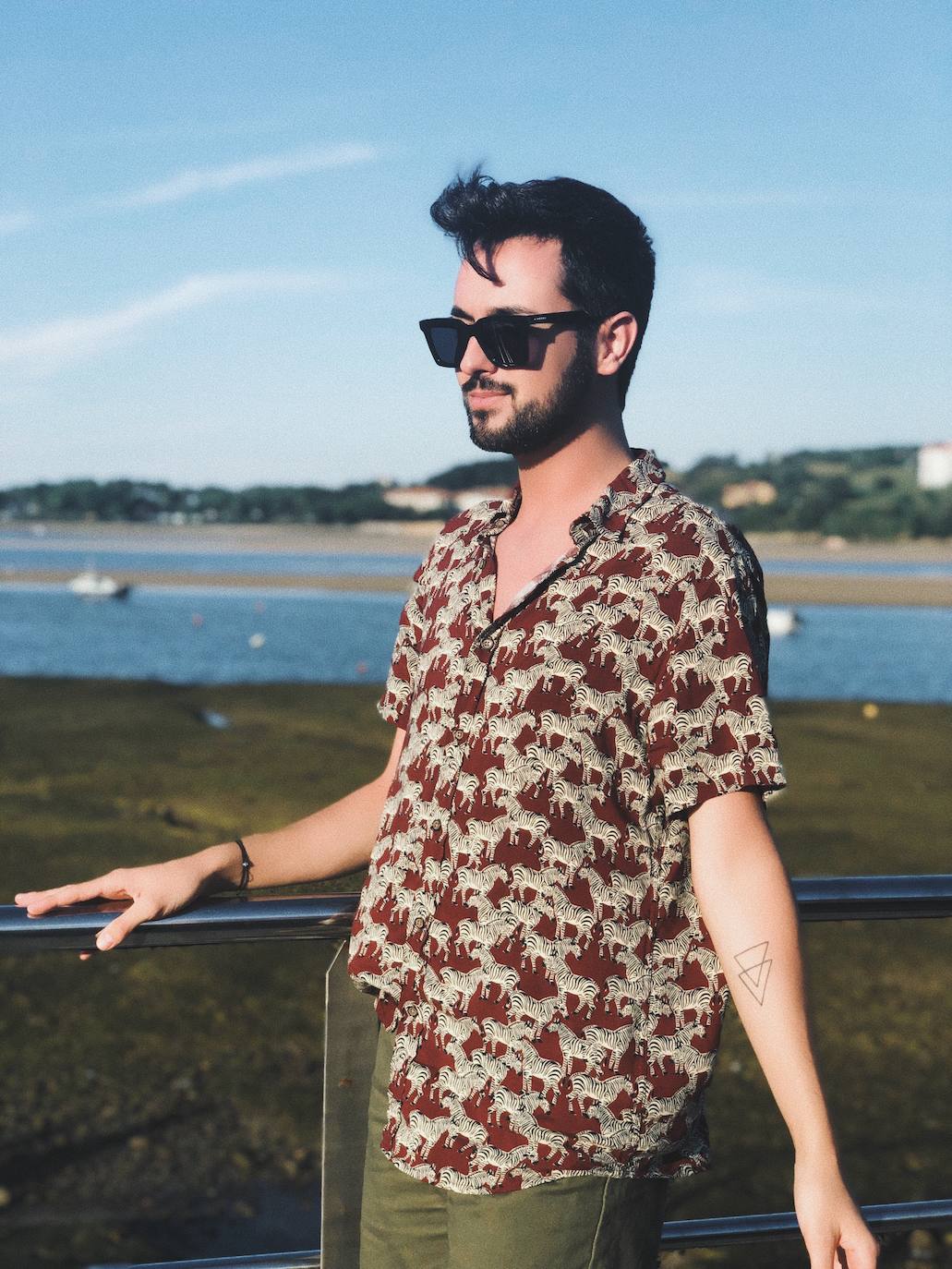 La prenda de manga corta se ha convertido en un básico para los looks más veraniegos