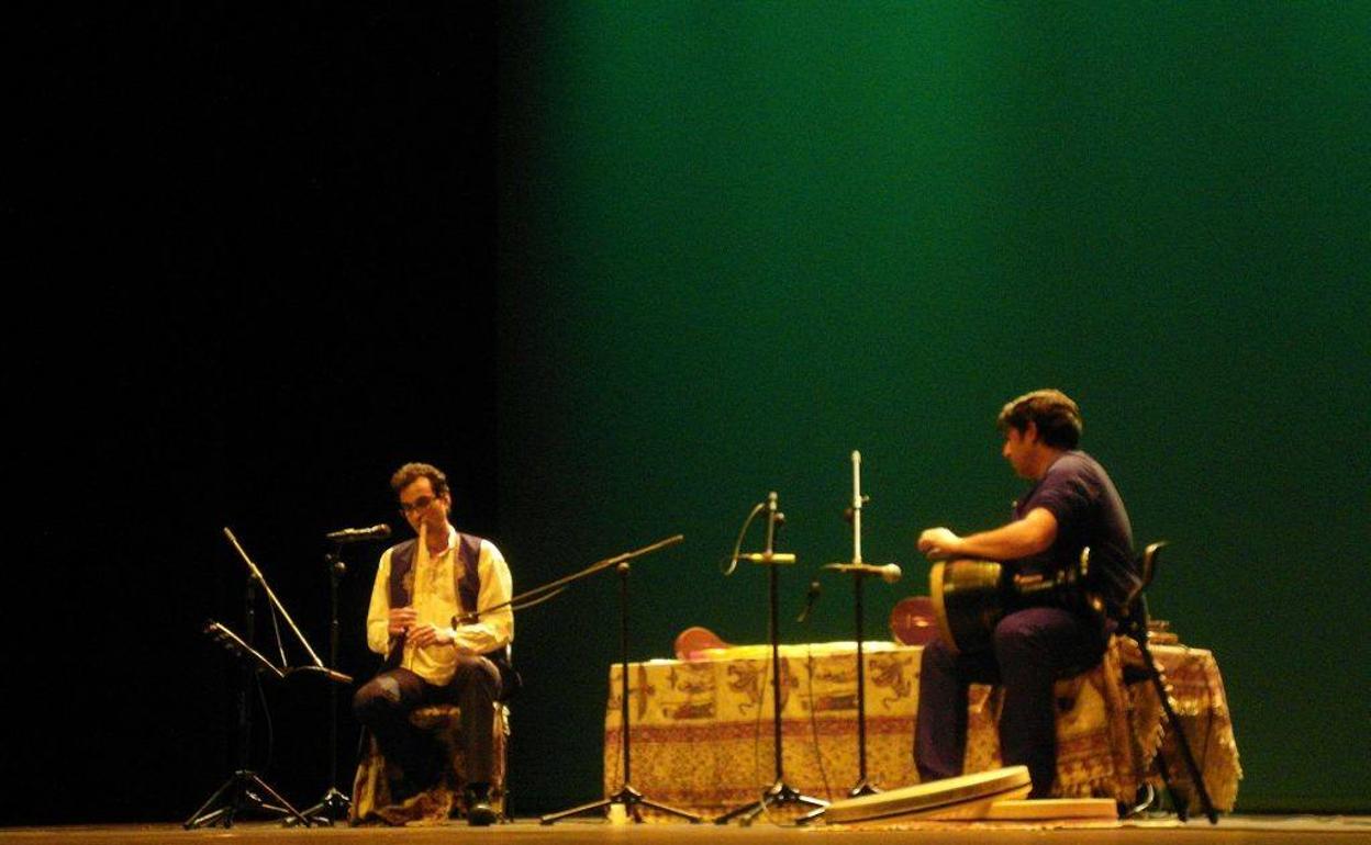 Concierto de Kaveh Sarvarian y Pedram Khosravi. 