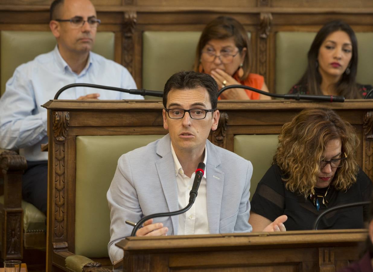 Fotos: Pleno en el Ayuntamiento de Valladolid