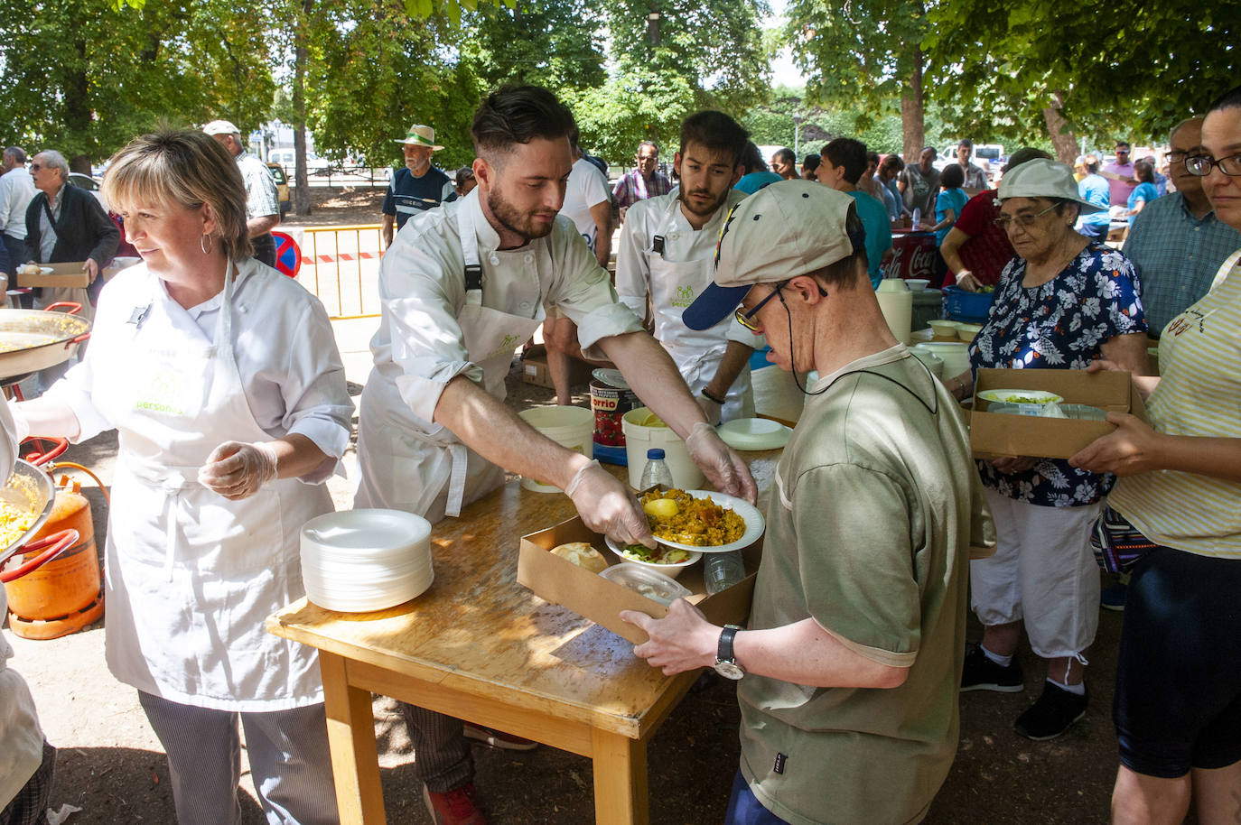 Fotos: Gran paella de Apadefim