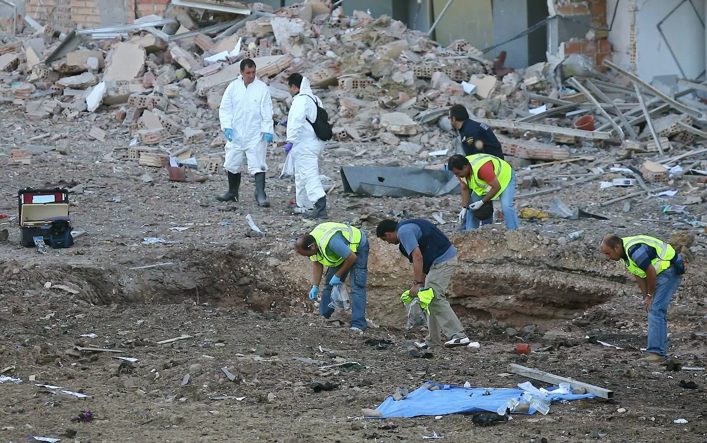 El 29 de julio de 2009, una furgoneta bomba con unos 200 kilos de explosivos colocada por la banda terrorista ETA en las traseras de la casa-cuartel de la Guardia Civil, explotó a las cuatro de la madrugada, provocando heridas, la mayoría leves a 60 personas y cuantiosos daños materiales