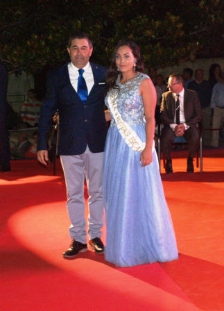 Íscar daba inicio oficial a sus Fiestas Populares de Agosto con el acto de proclamación, mediante la coronación e imposición de banda acreditativa, de Eva Peña Chico, Erika Gutiérrez Queiros y Paula Solís Pérez como Reinas de las Fiestas 2019.