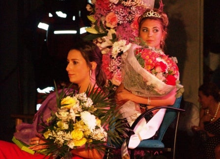 Íscar daba inicio oficial a sus Fiestas Populares de Agosto con el acto de proclamación, mediante la coronación e imposición de banda acreditativa, de Eva Peña Chico, Erika Gutiérrez Queiros y Paula Solís Pérez como Reinas de las Fiestas 2019.