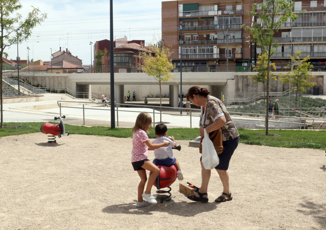 Fotos: Así ha quedado la Plaza Rafel Cano tras su remodelación