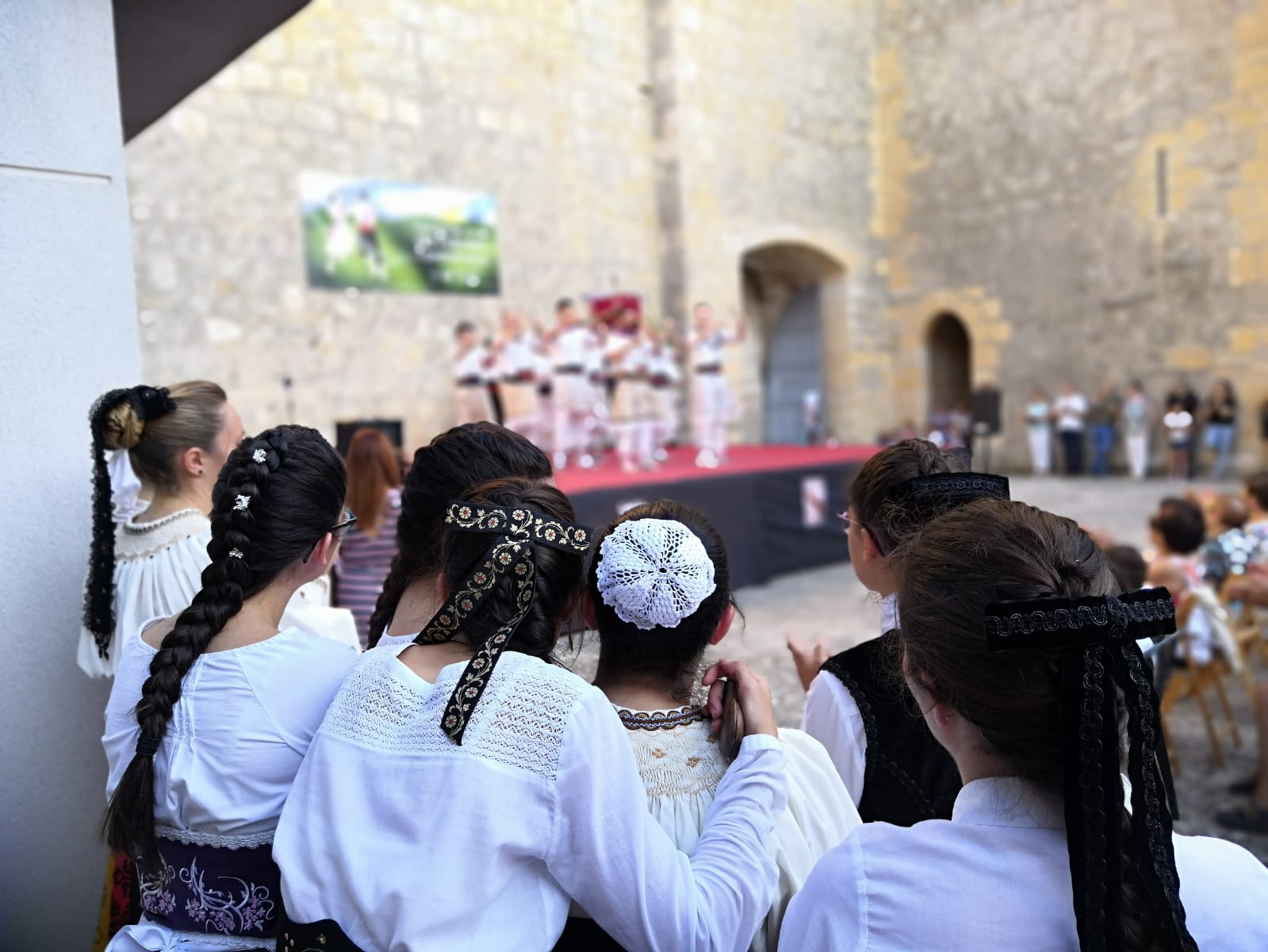 Fotos: Certamen de paloteo en Torrelobatón