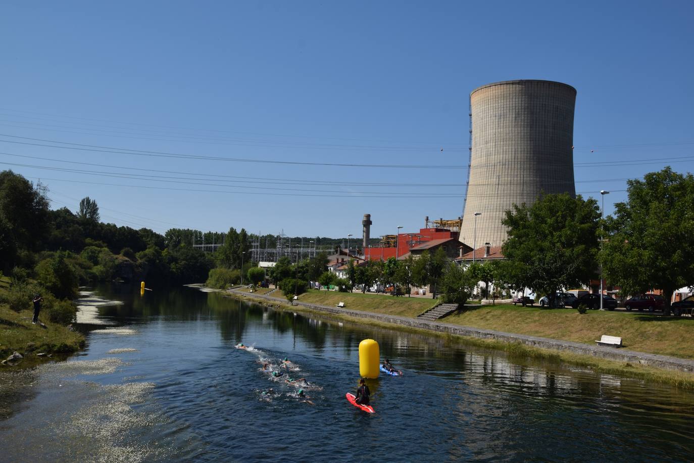 Fotos: Travesia a nado en Velilla del río Carrión