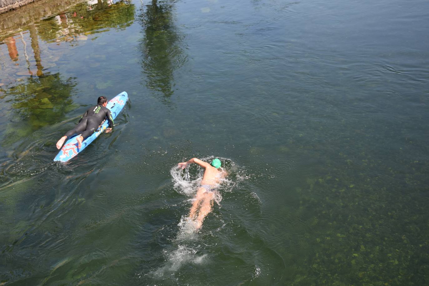 Fotos: Travesia a nado en Velilla del río Carrión
