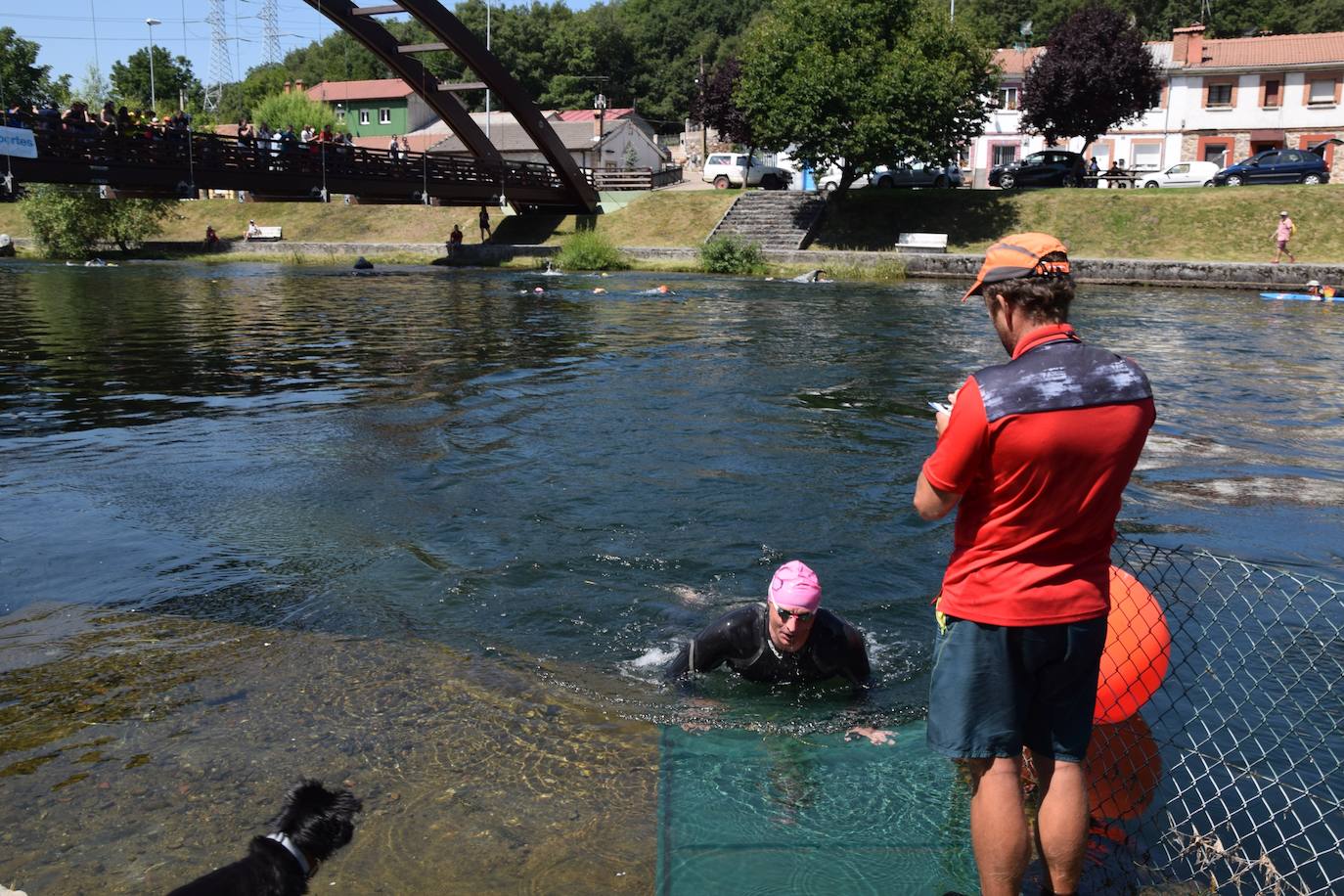 Fotos: Travesia a nado en Velilla del río Carrión