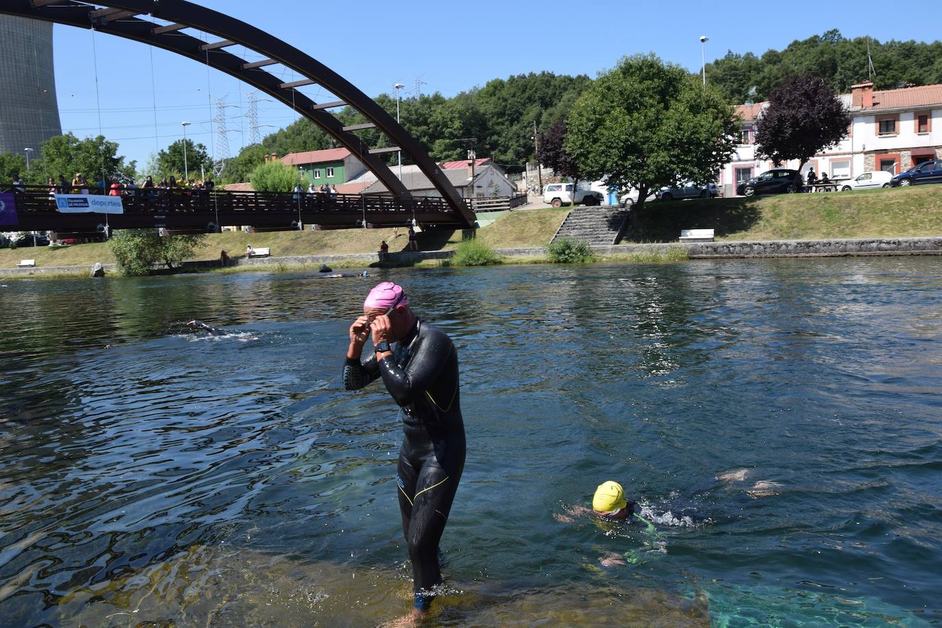 Fotos: Travesia a nado en Velilla del río Carrión