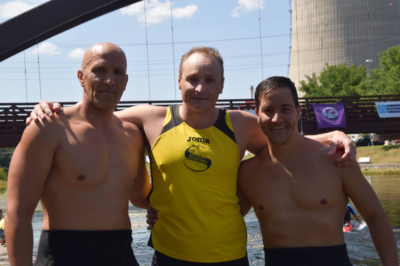 Fotos: Travesia a nado en Velilla del río Carrión