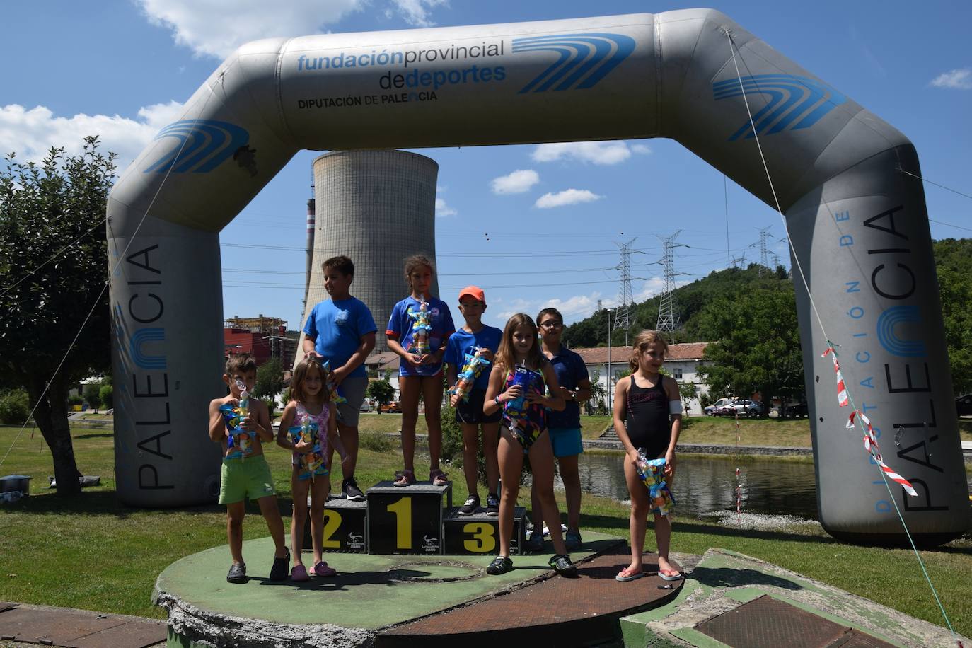 Fotos: Travesia a nado en Velilla del río Carrión