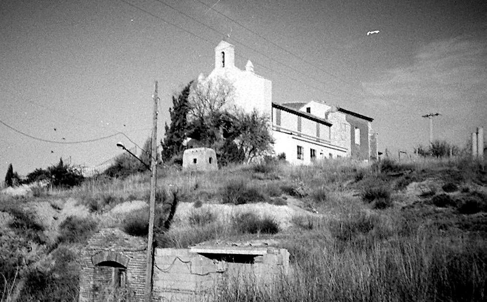 Entorno de la ermita de El Villar de Laguna de Duero.