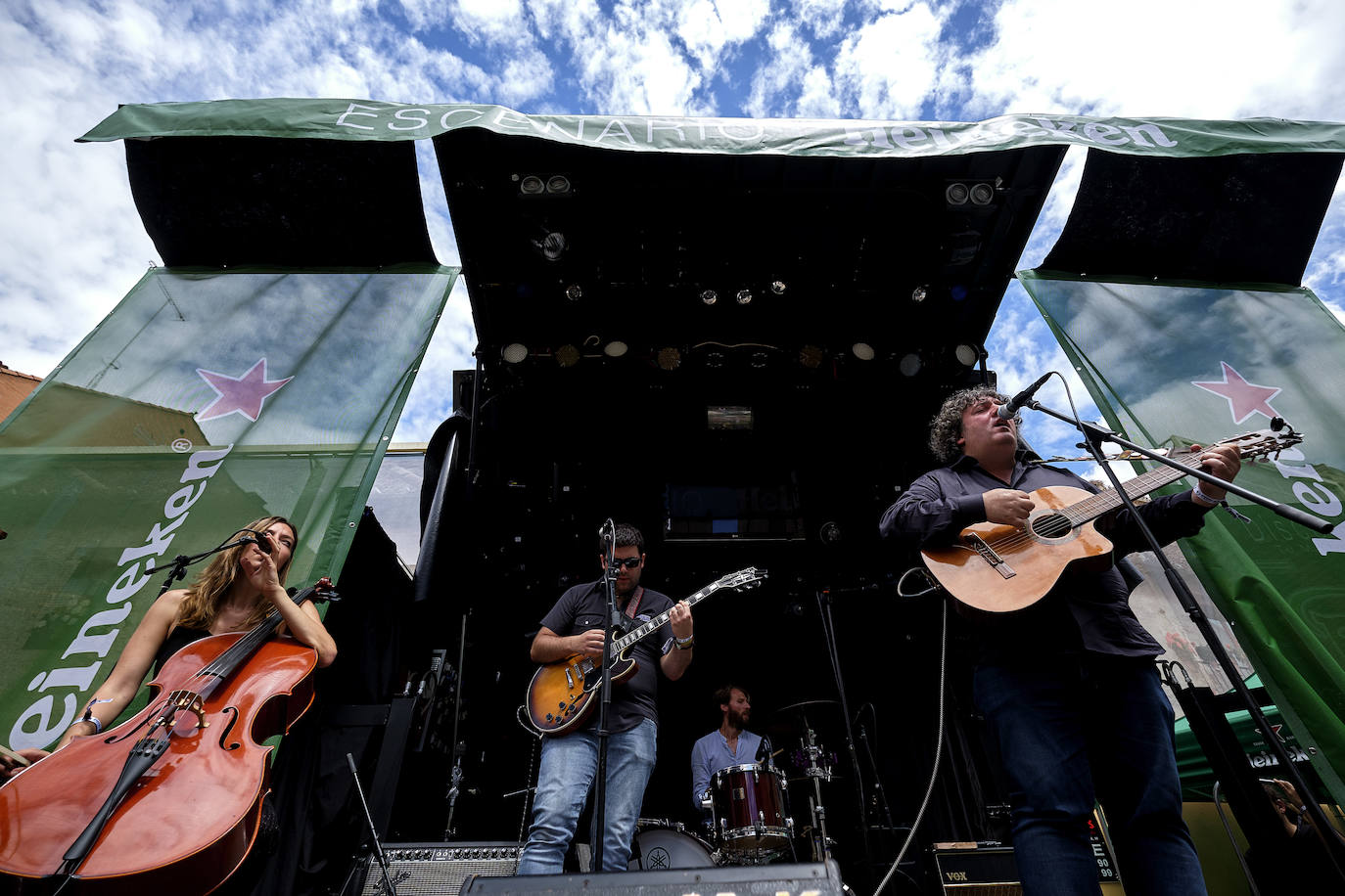 Fotos: La lluvia no puede con la jornada del viernes del Sonorama 2019, 1 de 6