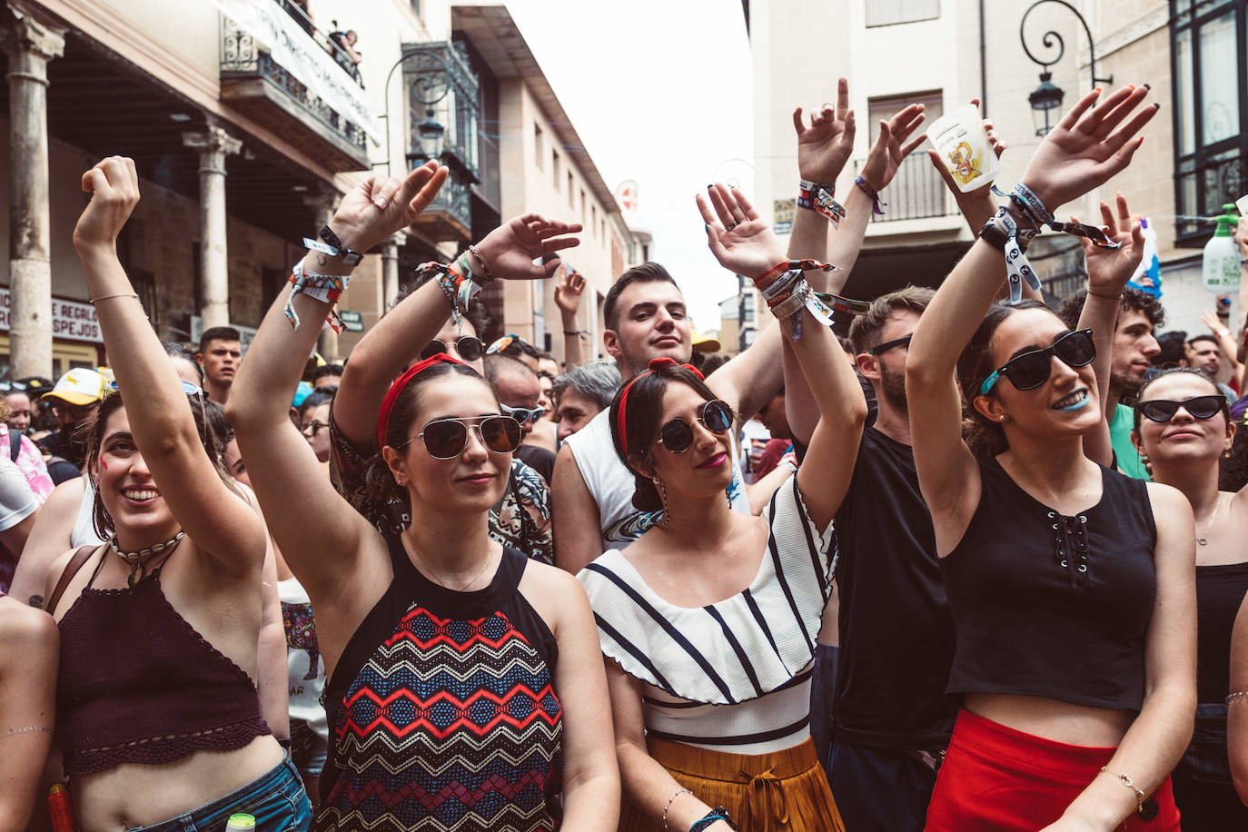 Fotos: La lluvia no puede con la jornada del viernes del Sonorama 2019, 6 de 6
