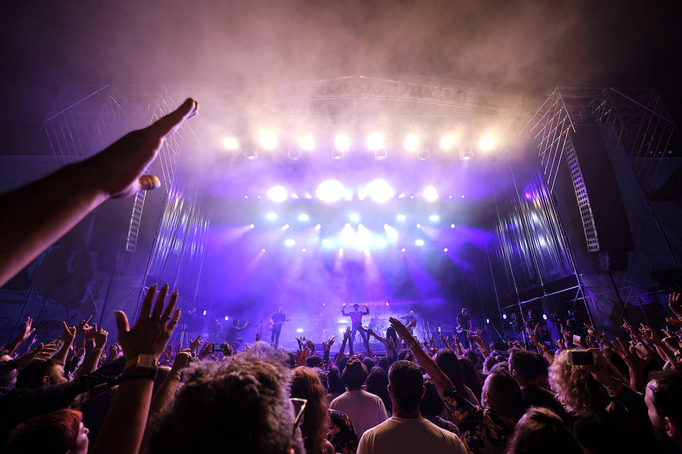 Fotos: La lluvia no puede con la jornada del viernes del Sonorama 2019, 2 de 6