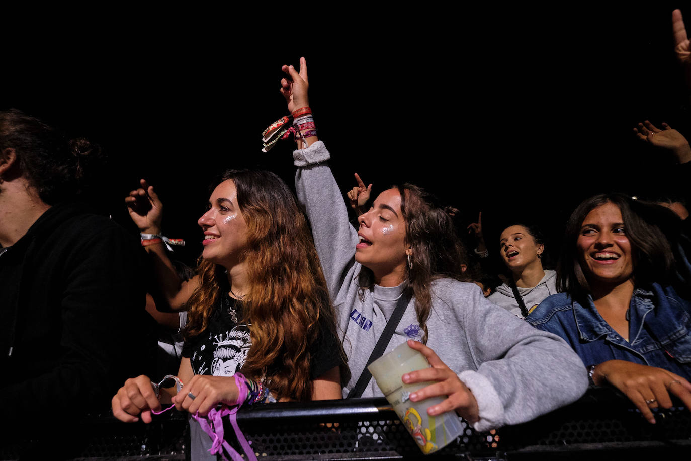 Fotos: La lluvia no puede con la jornada del viernes del Sonorama 2019, 2 de 6