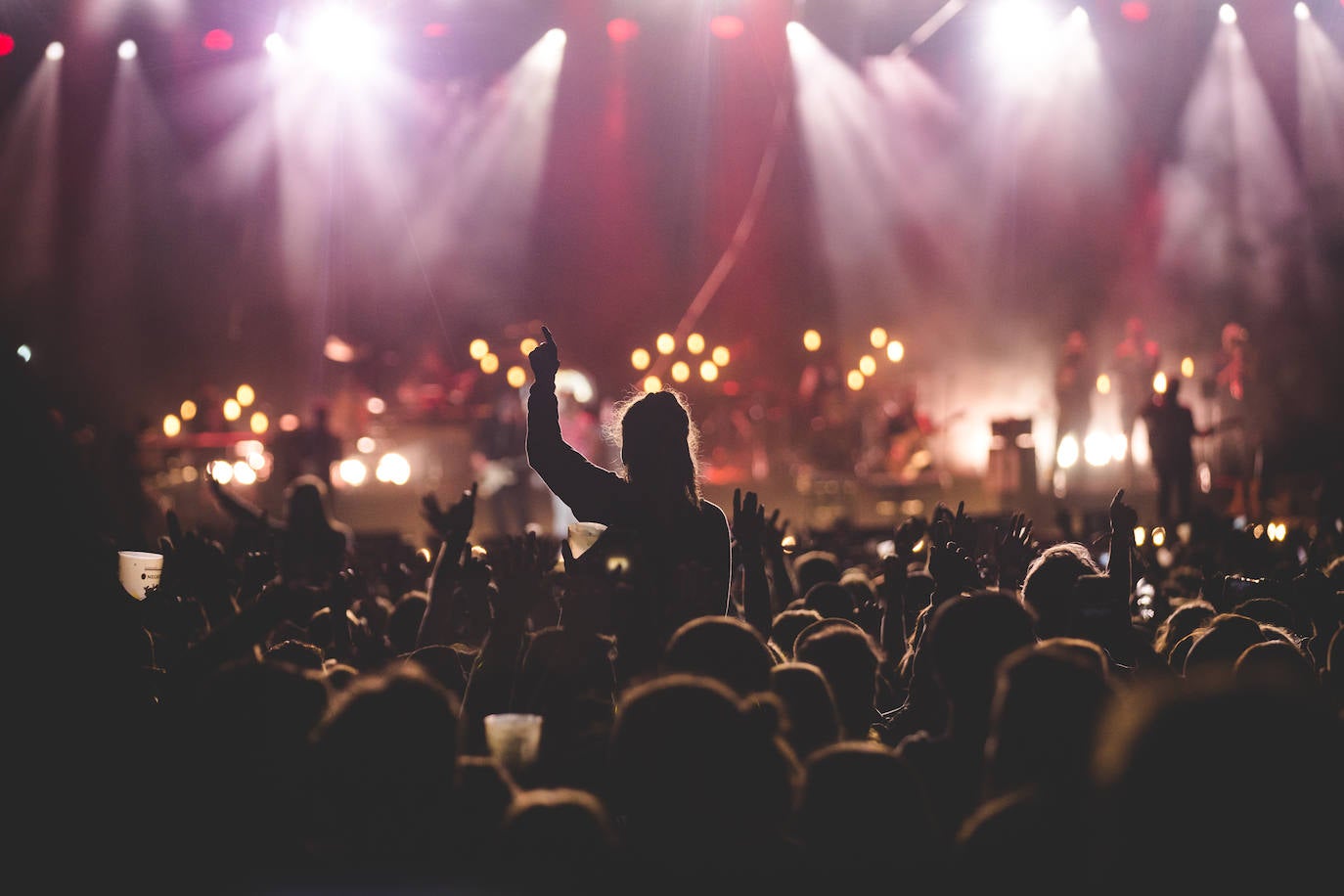 Fotos: La lluvia no puede con la jornada del viernes del Sonorama 2019, 2 de 6