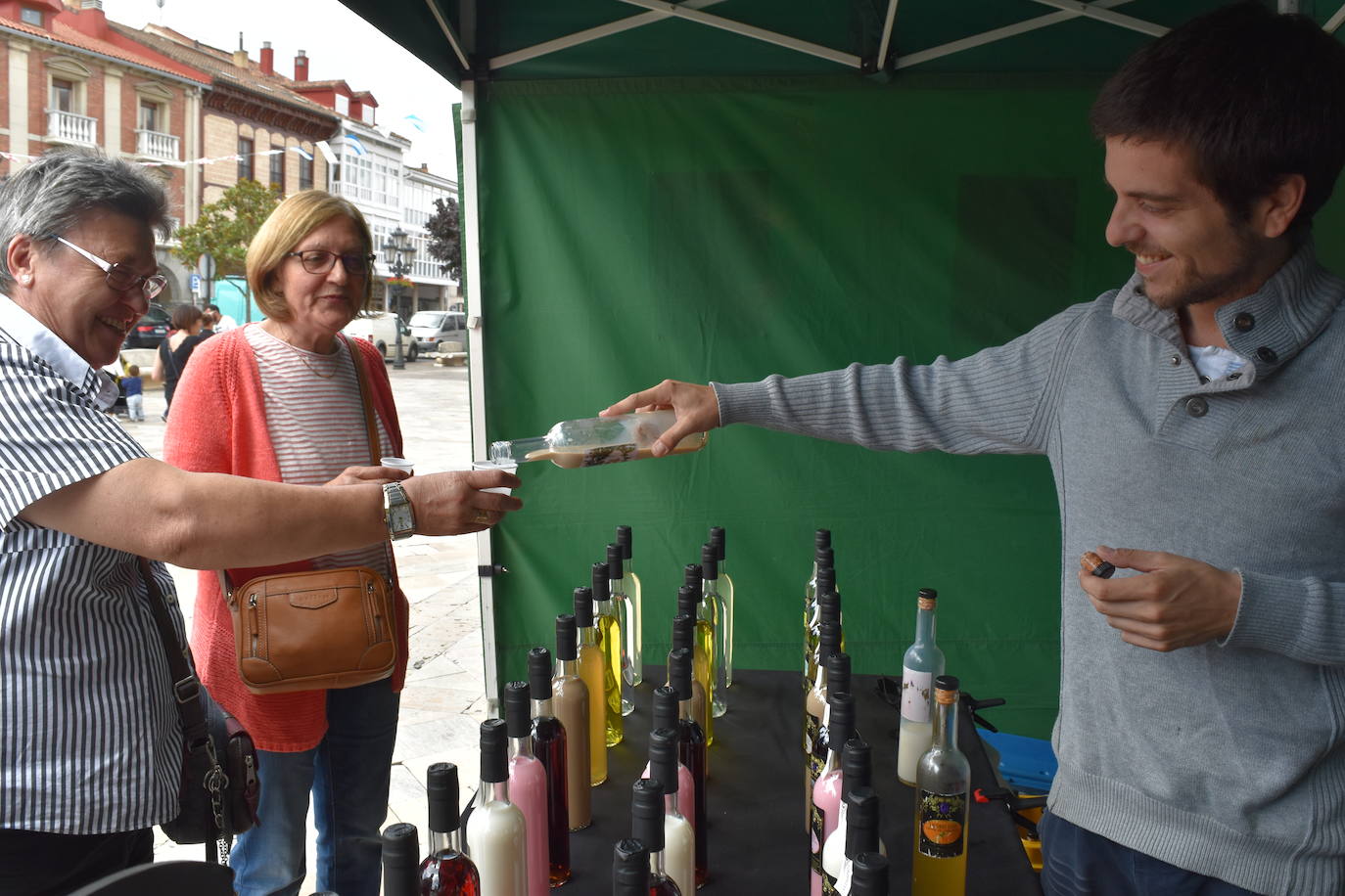 Una de los puestos de la feria.