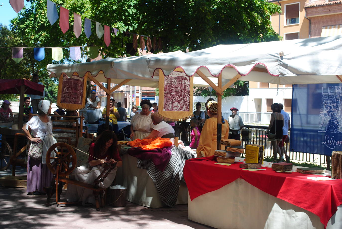 Fotos: Jueves en la Feria Renacentista de Medina del Campo