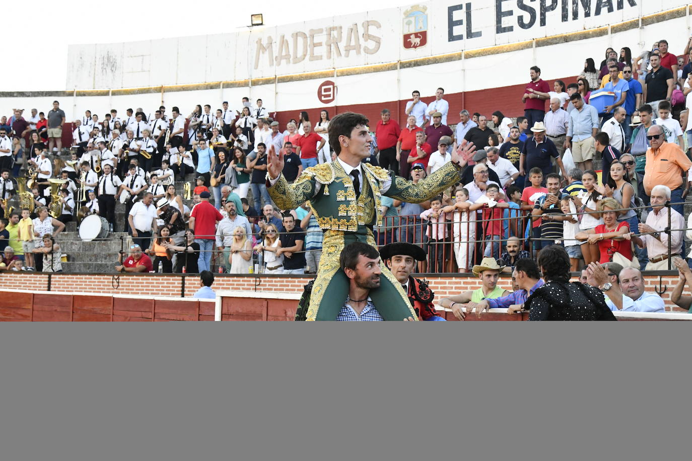 Fotos: Novillada en El Espinar