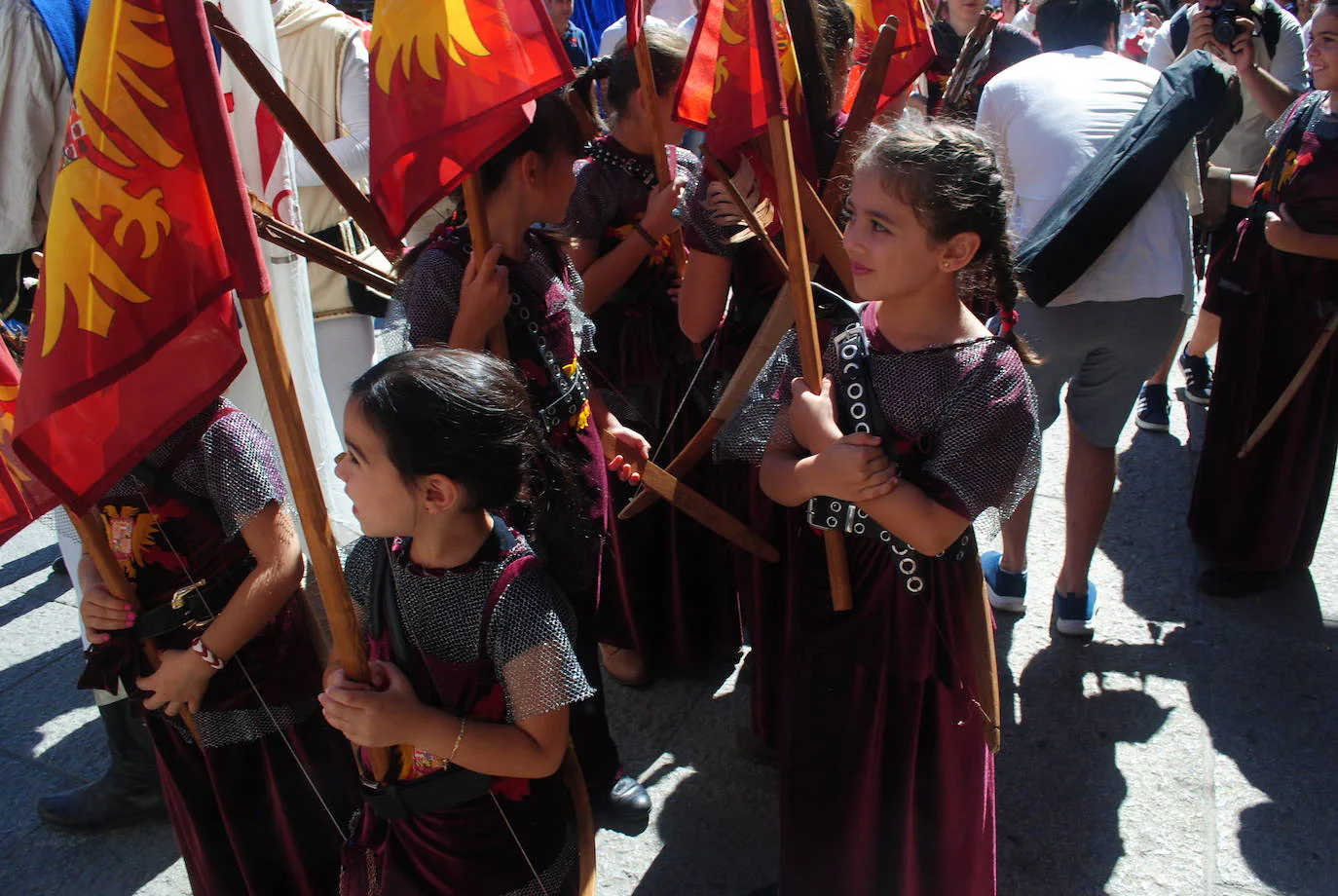 Fotos: Desfile infantil del sábado en la feria Renacentista de Medina del Campo