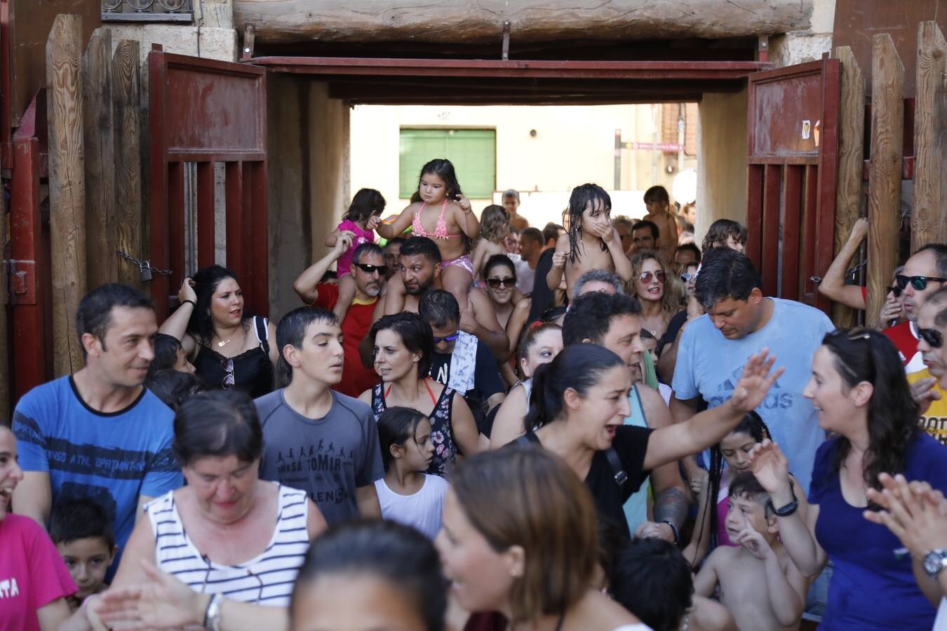 Fotos: Peñafiel despide cinco intensos días de fiestas patronales (2/2)