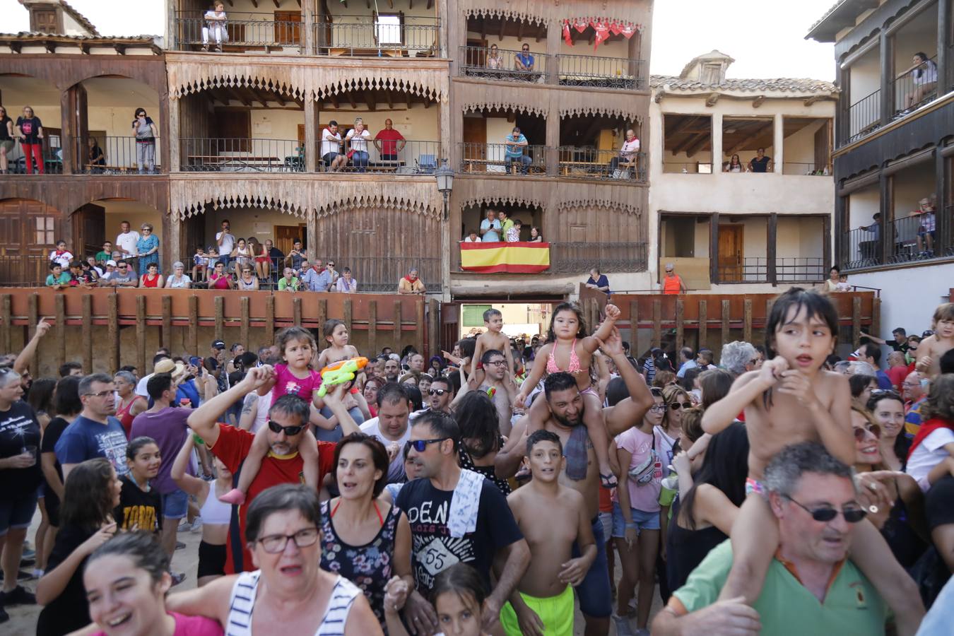Fotos: Peñafiel despide cinco intensos días de fiestas patronales (2/2)
