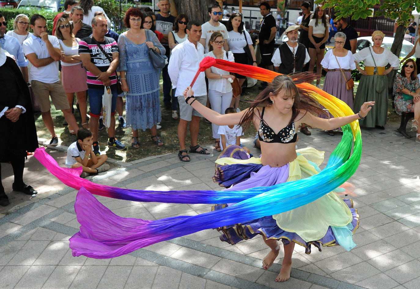 Fotos: Exhibición de danza del vientre en la Feria Renacentista de Medina del Campo