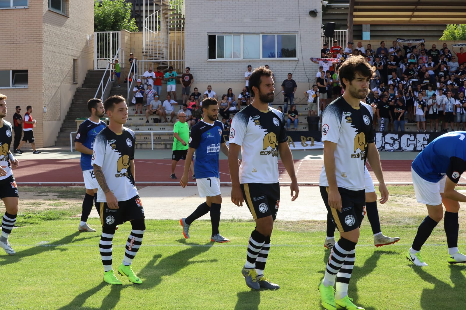 El Mérida, con dos exunionistas en sus filas, Cristo Medina y Diego del Castillo, ha sido el rival elegido para cerrar la pretemporada en Salamanca por parte del Unionista, en un partido con goles y que ha servido para afinar la puesta a punto del equipo charro. 