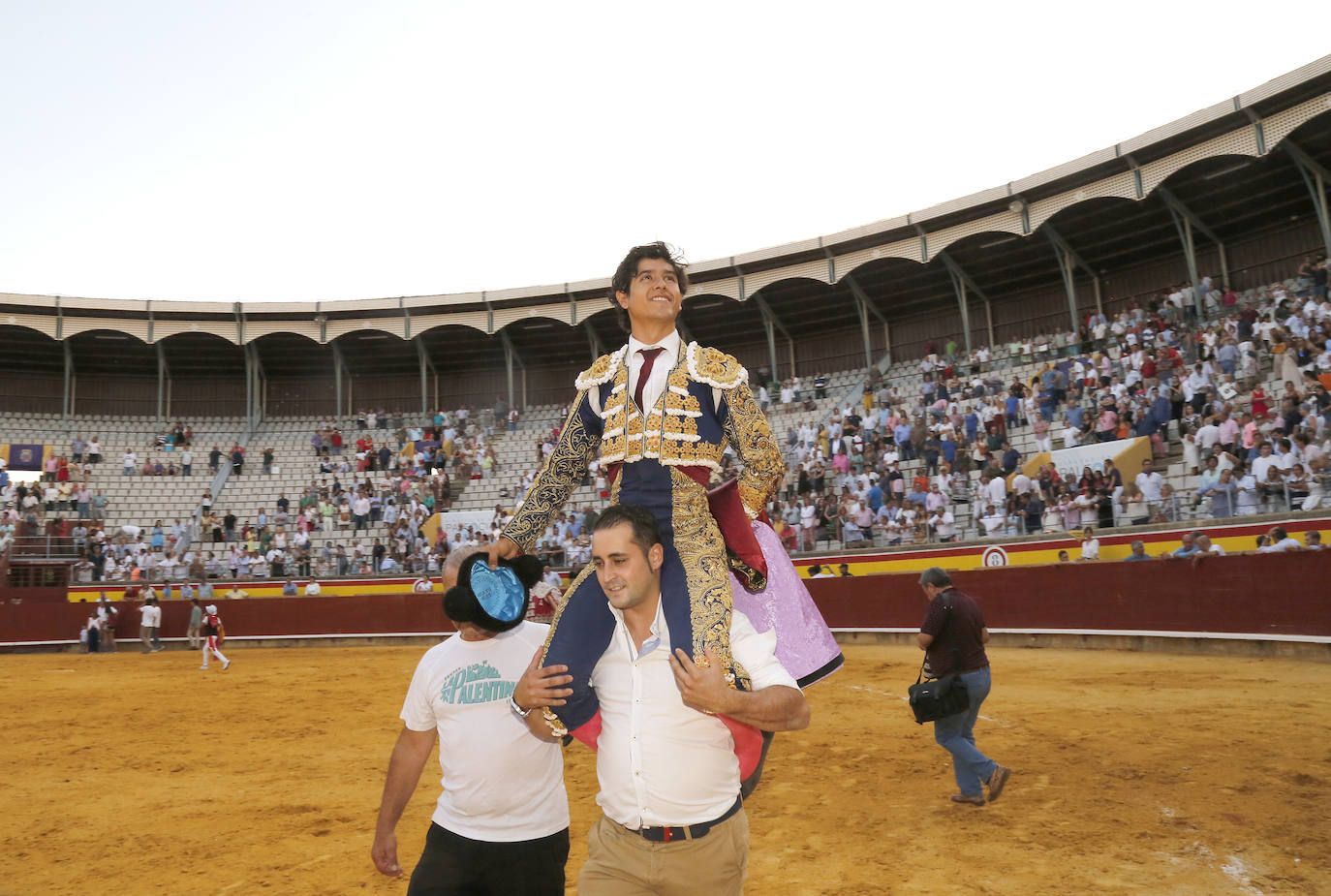 Fotos: Segunda de abono de la feria de Palencia